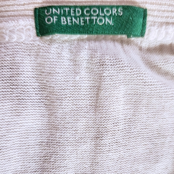 United Colors of Benetton Rhinestone Cardigan Size Medium - Picture 5 of 8